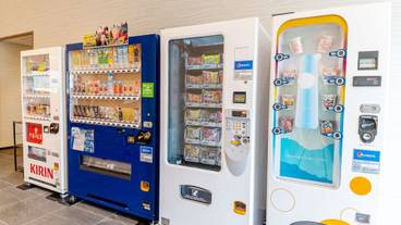 自動販売機コーナー / 8