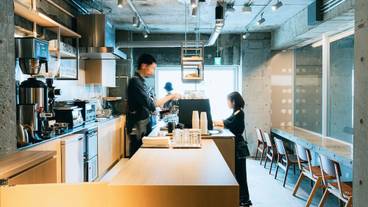 朝食スペース / 4