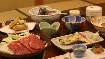 食事・飲み物 / 1