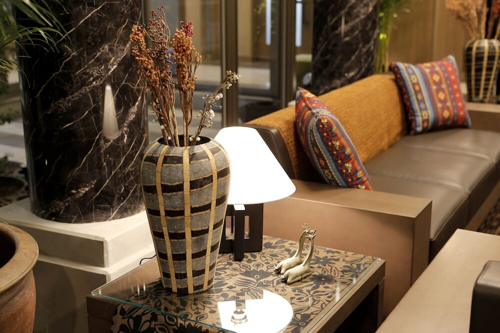 ロビーラウンジ