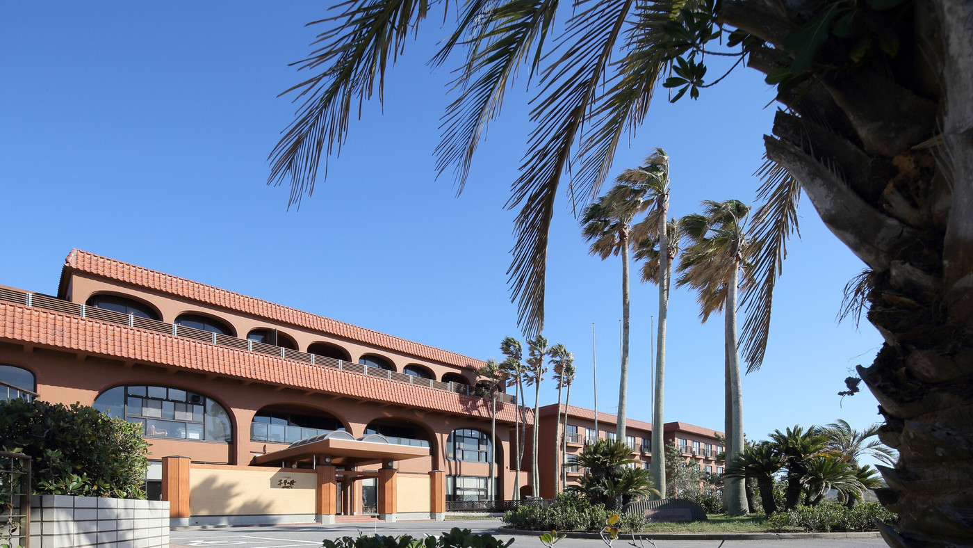 フォトジェニックな“美肌の湯”のお風呂を二人占め♪4001599