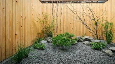 客室 / 9