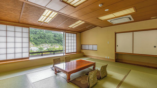 【禁煙】 和室15畳+3畳