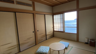 302個室　液晶ＴＶあり、和室、スタンダードルーム、共用バスルーム、オーシャンビュー 禁煙