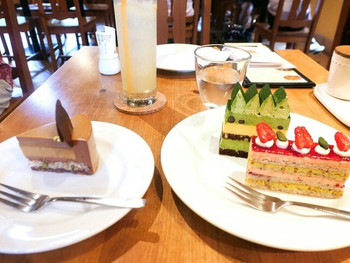 「オークウッド」 料理 73992472 最初の3点