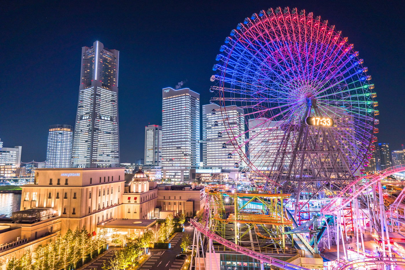 《神奈川県》横浜みなとみらい・全館ライトアップ夜景