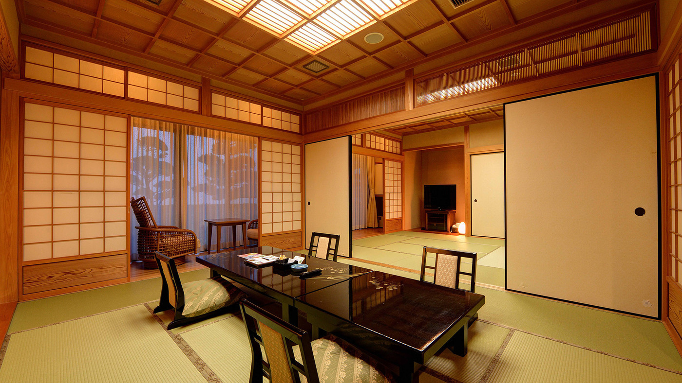 水平線に沈む夕日やラジウム温泉の湯でデトックス4262047