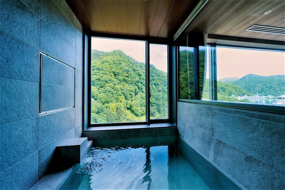 全室絶景を望む渓谷ビュー4002210