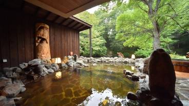 河神の湯・露天風呂 / 1