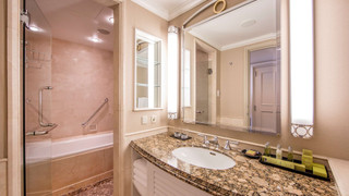 デラックスキングルーム（禁煙・40㎡）