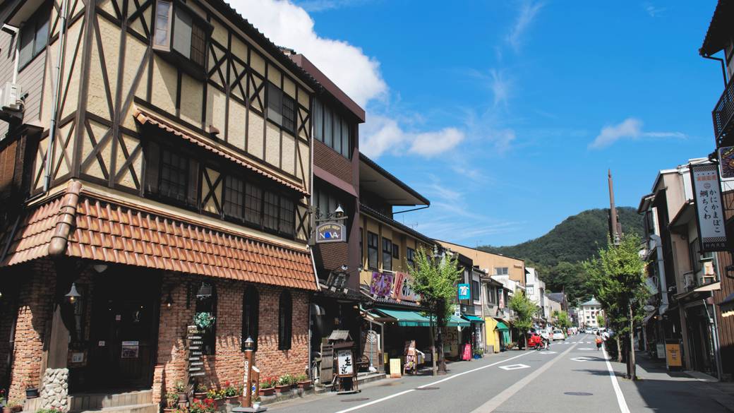 城崎温泉駅前の通り / 1