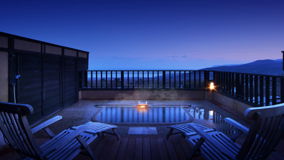 9.大パノラマの展望露天風呂で朝日から夜景まで堪能「お宿 うち山」3350888