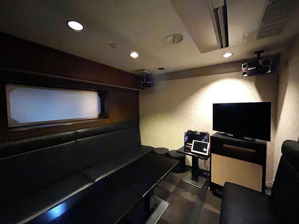 カラオケ ルーム