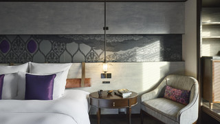 プレミア ルーム キングベッド 1 台