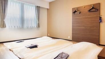 客室内のダイニングエリア / 9