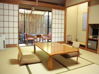 シンプルな和室はおこもり感たっぷり3636511