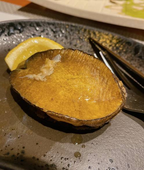 地産地消の懐石で
豪華な山海の幸を味わう / 3