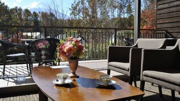 ロビーラウンジ / 4