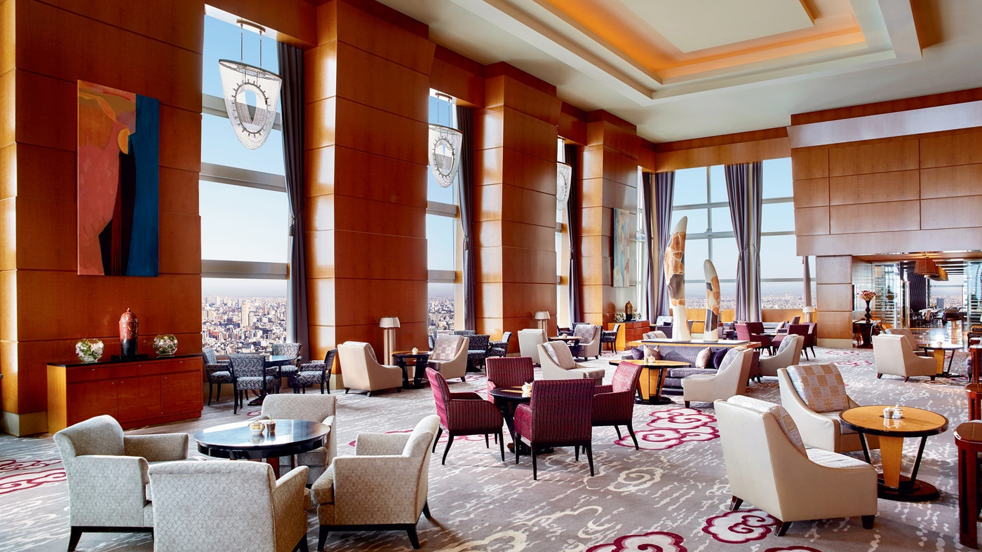 インルームダイニングサービスで2人だけの優雅な朝食を3429421