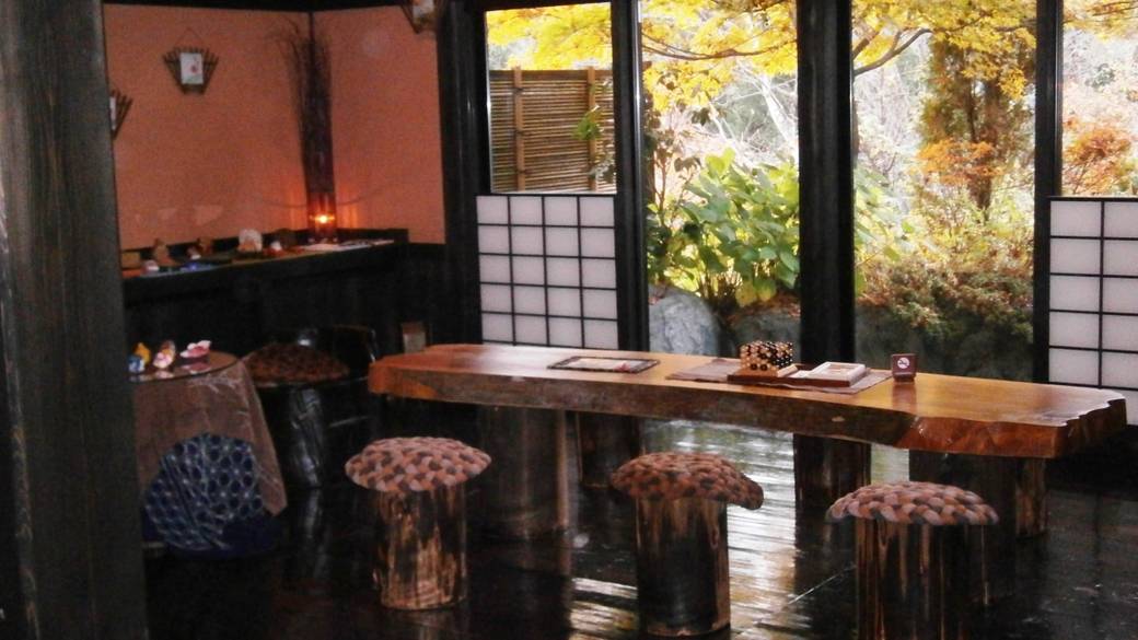 フリーラウンジ「集いの間」 / 1