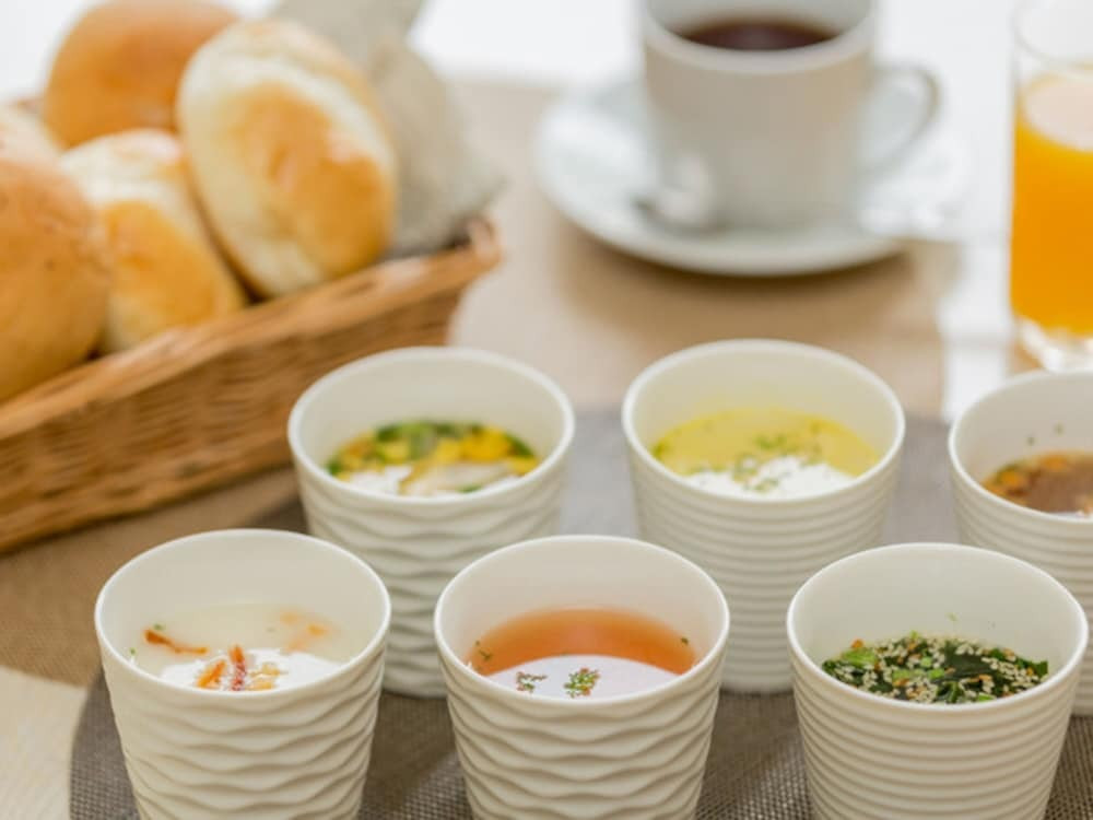 駅近で周辺にはショッピングモールも。便利な立地のホテル4063504