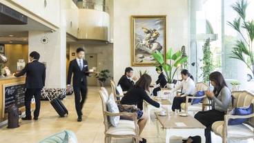 ロビーラウンジ / 18