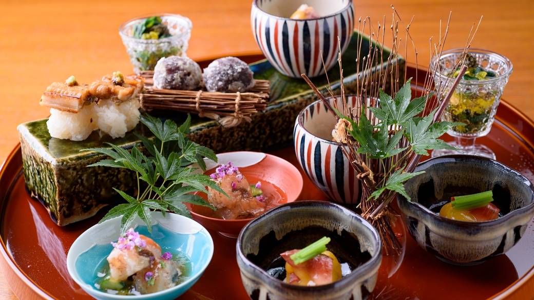 泊まる「棟」によって
趣の異なるお料理 / 1