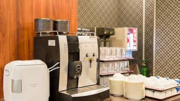 食事・飲み物 / 2