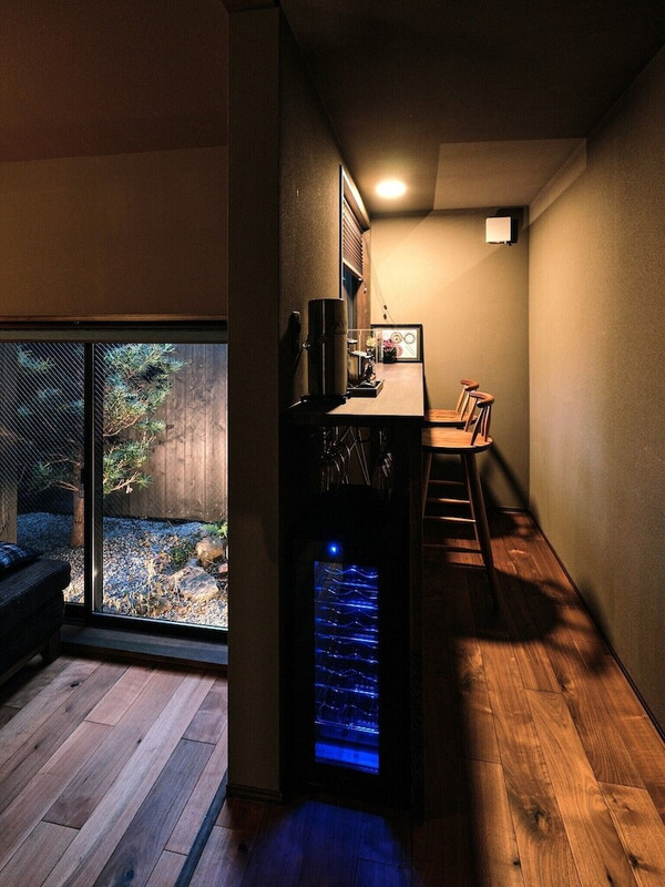 リビング エリア