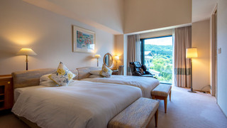 スイート バルコニー付 レイクビュー 禁煙