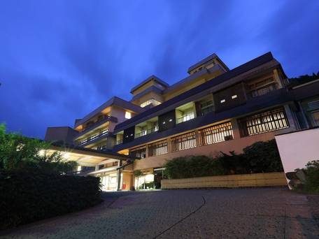 越後湯沢温泉 水が織りなす越後の宿 ホテル双葉 / 1