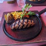 ハンバーグ専門店 IZUTSUYA（ハンバーグセンモンテンイズツヤ）