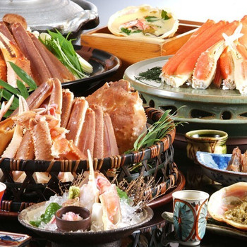 ノスタルジックな雰囲気の中で日本海を眺める3978065