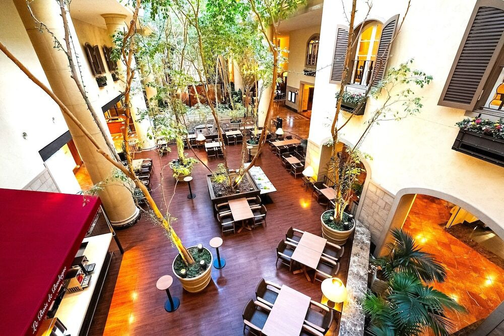 ロビーラウンジ③