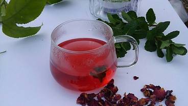 食事・飲み物 / 4