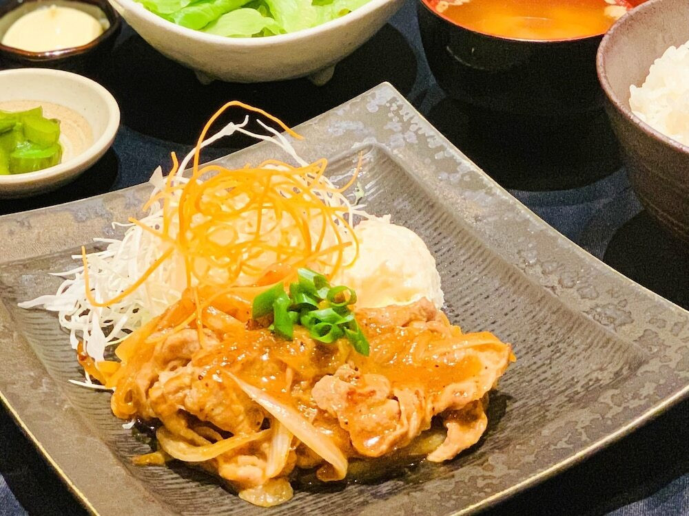 レストラン