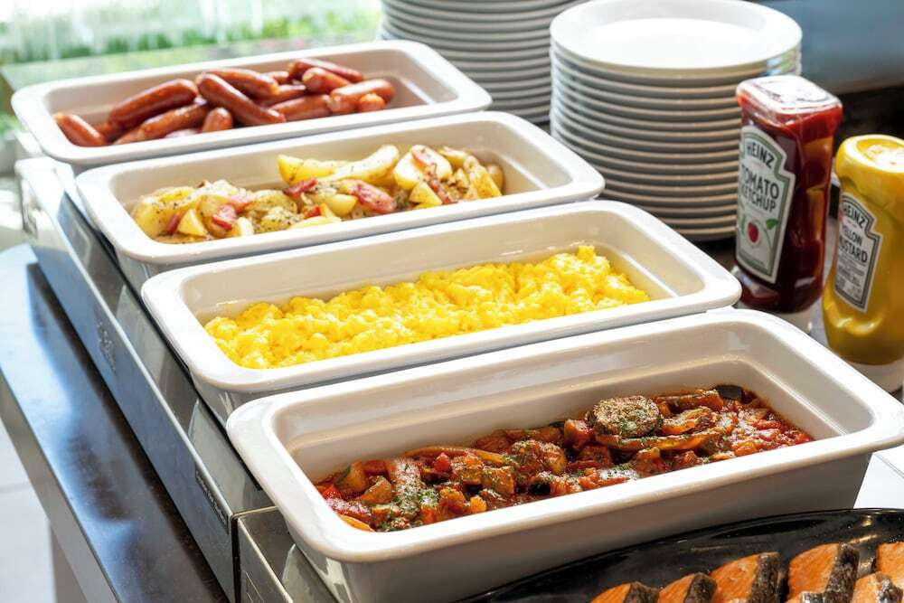 朝食ビュッフェ