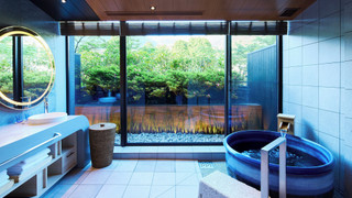 スイート キングベッド 1 台 (Private Hot Spring)