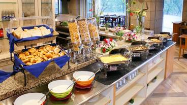 食事・飲み物 / 1