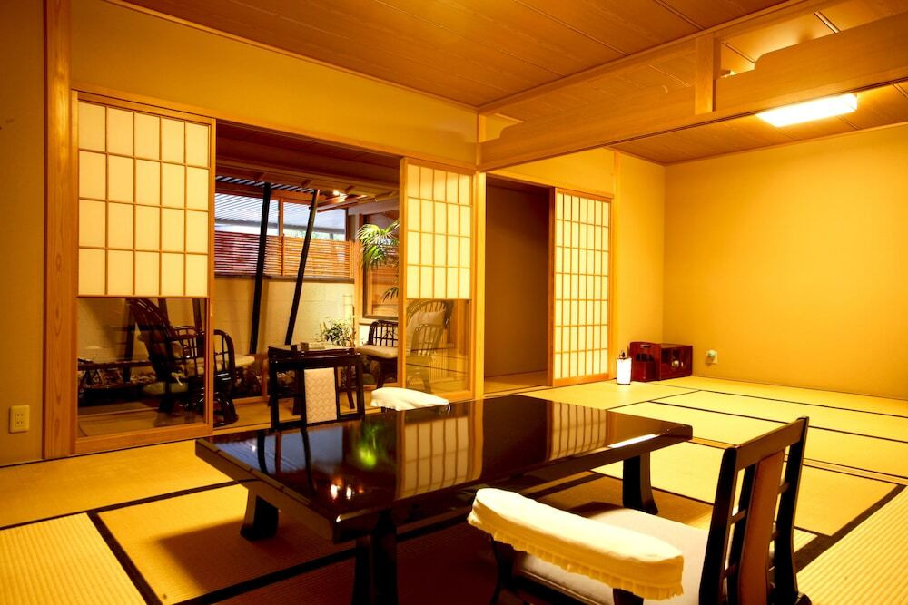 秀山閣 嵐山の間