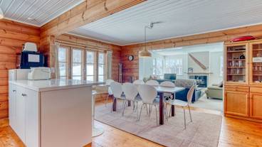 ダイニングルーム / 8