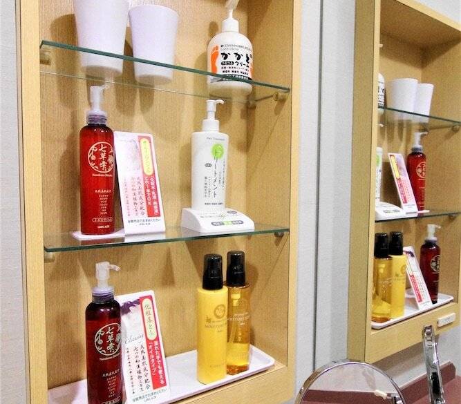 女性脱衣所はアメニティが充実 / 4