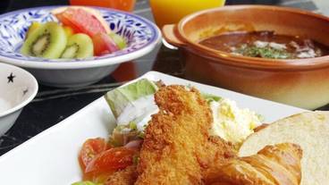 食事・飲み物 / 5