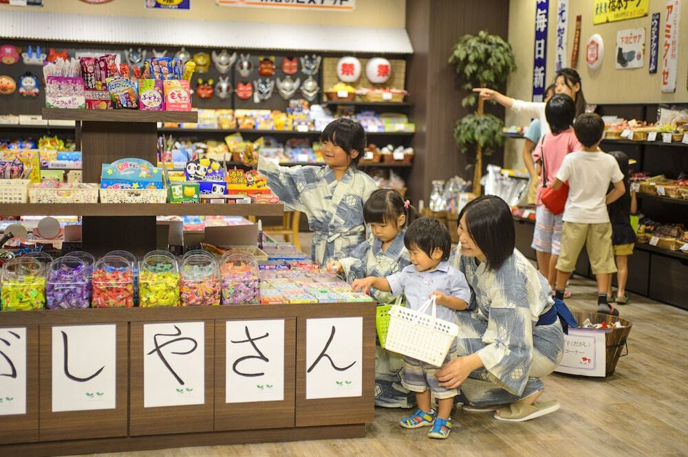 「キッズコーナー」や「縁日コーナー」など家族みんなで満喫！4754194