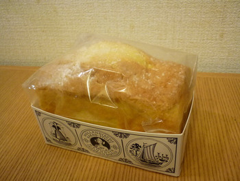 「ホレンディッシェ・カカオシュトゥーベ 新宿伊勢丹店」料理 1030035 ザントクーヘン