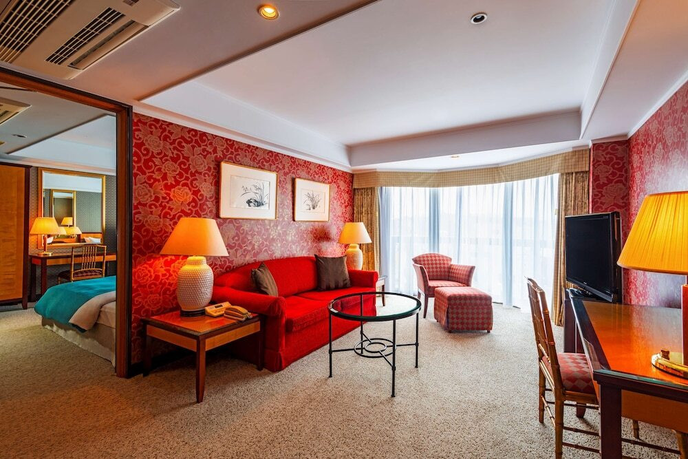 個室で周囲を気にせずプロポーズを4242575