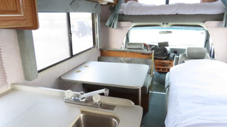 [禁煙] キャンピングカー (ツイン+エキストラ)