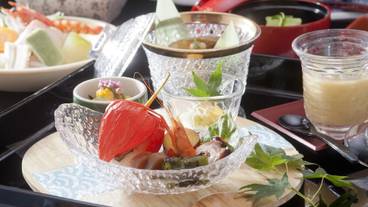 食事・飲み物 / 6