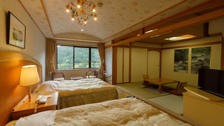 【本館】和洋室（和室6畳+ベッド2台） 禁煙