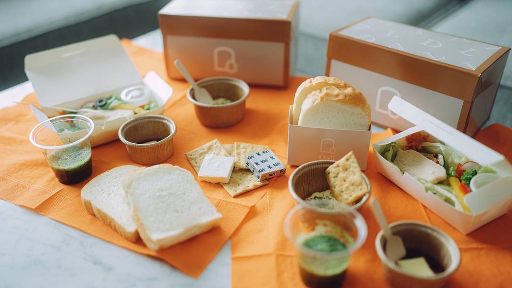 デリバリー朝食 / 1